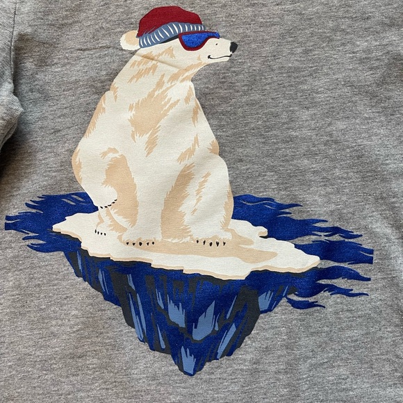 Tommy Bahama Boys Gray Long Sleeve Polar Bear Christmas Holiday T-Shirt Size 4 - Picture 2 of 10